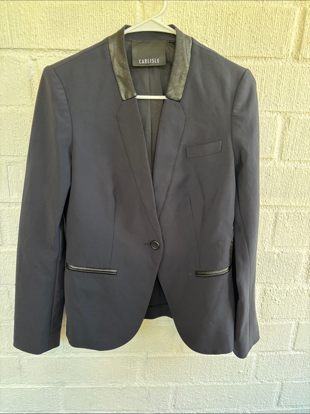 Carlisle Navy Blazer with Black Faux-Leather Trim sz 4